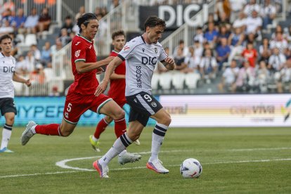 Imagen del partido entre el Burgos CF y la Real Sociedad B.