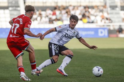 Imagen del partido entre el Burgos CF y la Real Sociedad B.