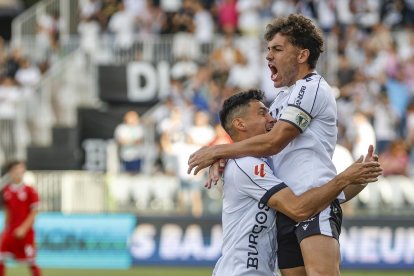 Imagen del partido entre el Burgos CF y la Real Sociedad B.