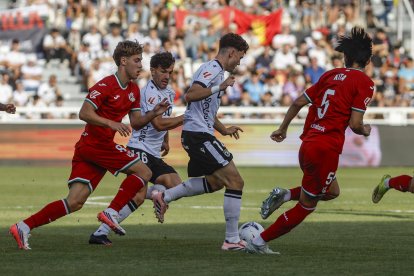 Imagen del partido entre el Burgos CF y la Real Sociedad B.