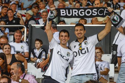 Imagen del partido entre el Burgos CF y la Real Sociedad B.