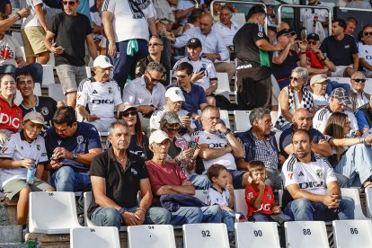 Imagen del partido entre el Burgos CF y la Real Sociedad B.