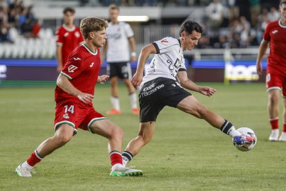 Imagen del partido entre el Burgos CF y la Real Sociedad B.