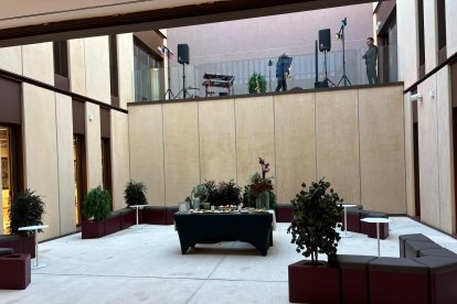 Centro de recepción de visitantes de Aranda
