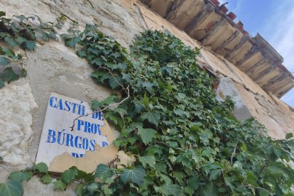 Placa cerámica de Castil de Carrias.
