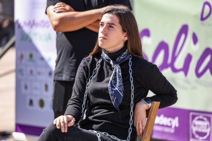 Imagen de las actividades realizadas por las ongs de cooperación al desarrollo de Burgos en la Plaza Mayor.
