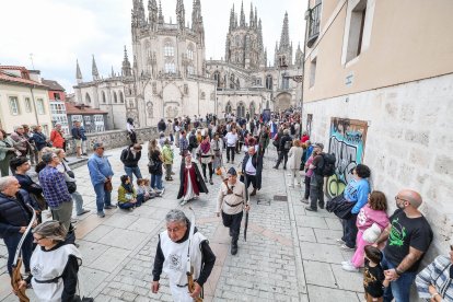 Instante del desfile y del pregón de la Semana Cidiana 2026.