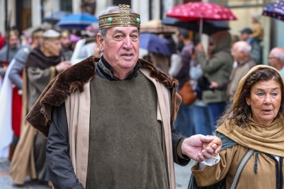 Instante del desfile y del pregón de la Semana Cidiana 2026.