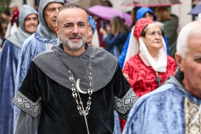 Instante del desfile y del pregón de la Semana Cidiana 2026.