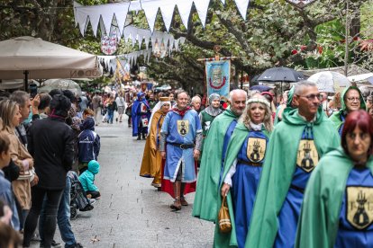 Instante del desfile y del pregón de la Semana Cidiana 2026.