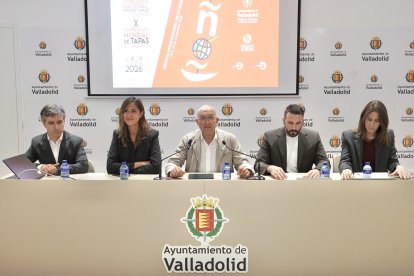 El alcalde Jesús Julio Carnero presenta el XXII Concurso Nacional de Pinchos y Tapas ‘Ciudad de Valladolid’ y el X Campeonato Mundial de Tapas ‘Ciudad de Valladolid’.