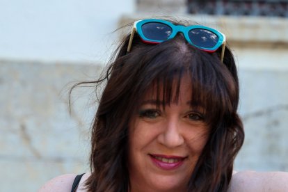 Ana Rocío Madruga y Marcos Castro publican la novela erótica ‘Quédate’ bajo el seudónimo Maro Valnal