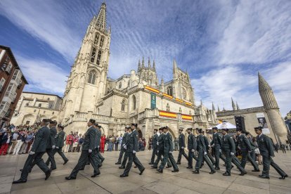 La Guardia Civil celebra el Día del Pilar en Burgos.