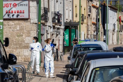 En busca de pruebas en el pueblo antiguo de Gamonal.