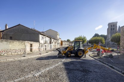 Así arrancaron este jueves, 15 de octubre, las obras en la calle Alfonso VIII.