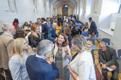 La sociedad burgalesa al completo acompañó a Proyecto Hombre en su fiesta de 35 aniversario.