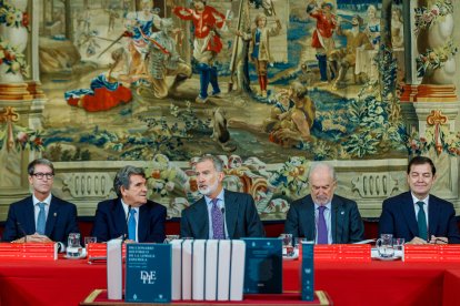 El Rey Felipe VI, asiste al Patronato de la Fundación Pro Real Academia Española