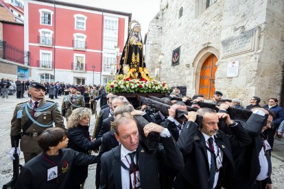 Procesión extraordinaria de la Virgen de la Soledad por su 125 aniversario.