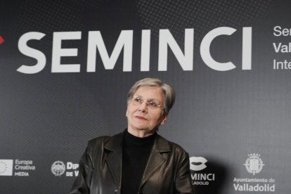 La cineasta chilena Valeria Sarmiento, recibe la Espiga de Honor de la Seminci