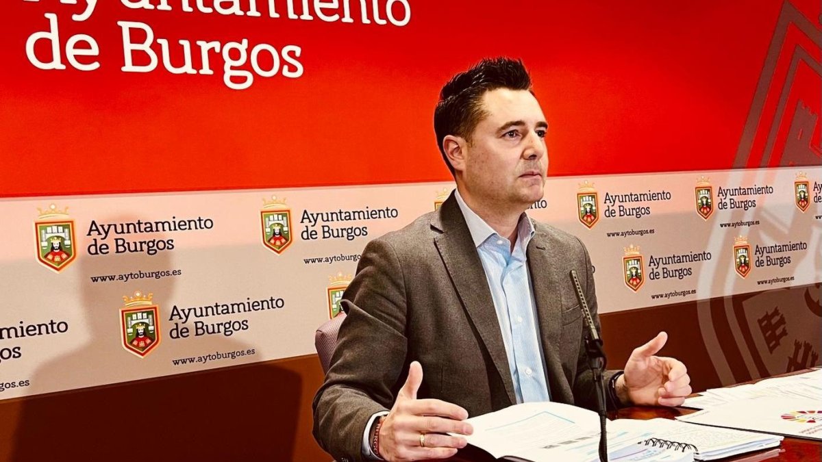 Daniel de la Rosa, portavoz municipal del grupo socialista en el Ayuntamiento.