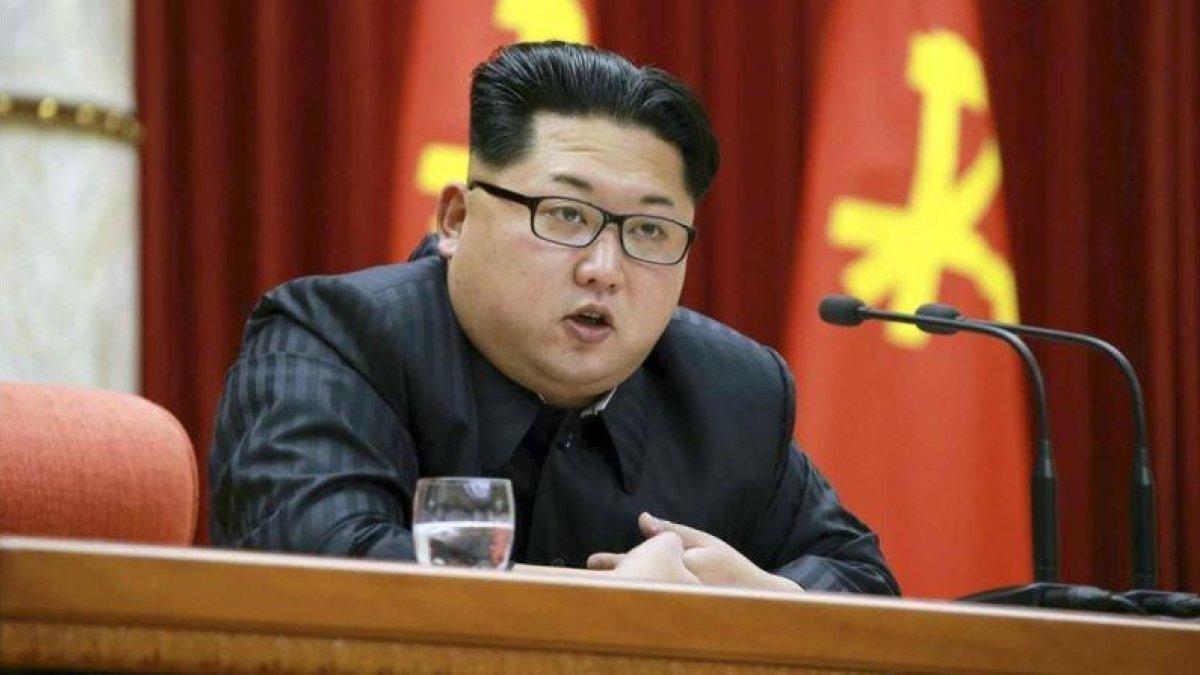 Kim Jong-un, durante un discurso en Pionyang, el 12 de enero.-EFE / RODONG SINMUN