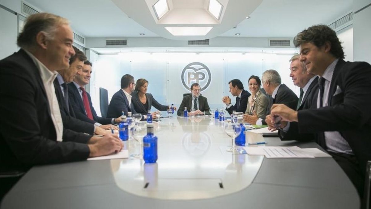 Reunión del comité de dirección del PP.-TAREK