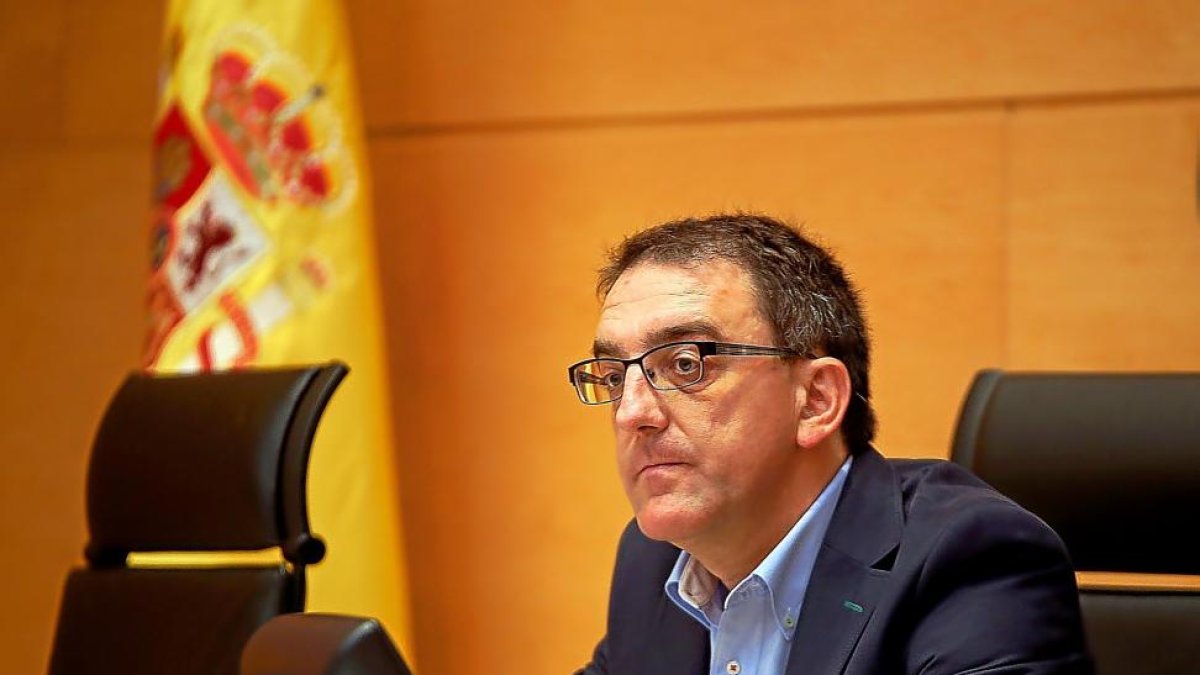 Pascual Aramburu, durante su intervención.-ICAL