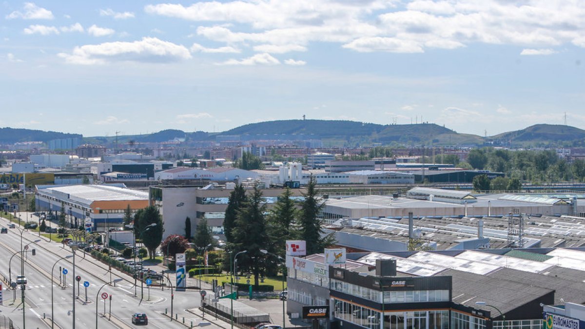 Vista aérea de un sector del polígono industrial de Villalonquéjar de la capital burgalesa. ECB
