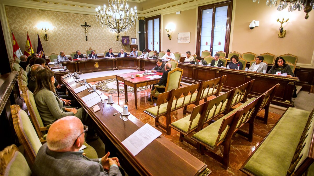 Imagen del Pleno de la Diputación. TOMÁS ALONSO