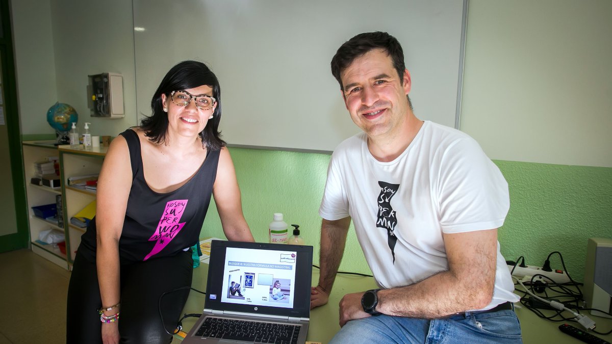 Cristina López y Jorge Marcos son los creadores del taller. TOMÁS ALONSO