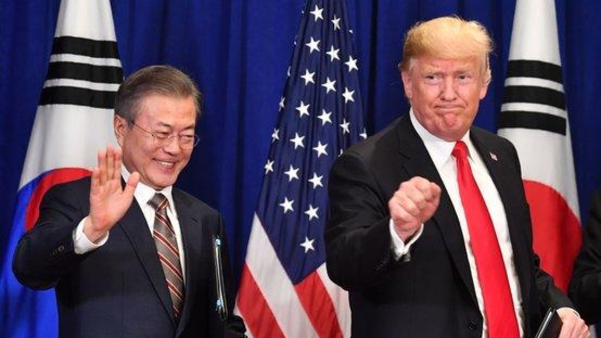 Donald Trump y Moon Jae-in, presidente de Corea del Sur.-AFP