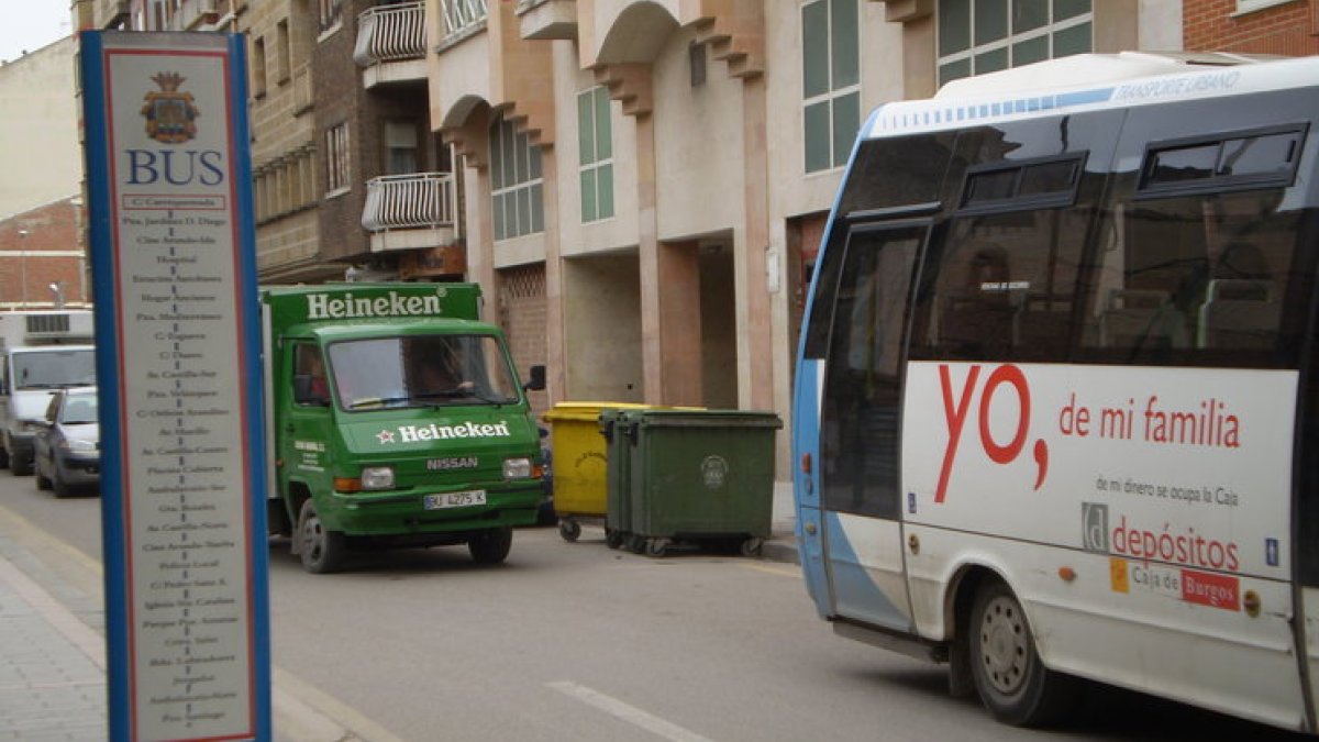 Imagen de un autobús en Aranda. ECB