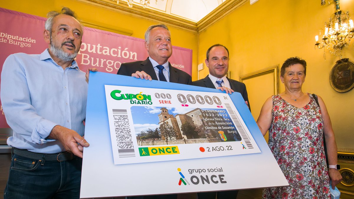 La Diputación de Burgos acogió el acto de presentación del cupón. TOMÁS ALONSO