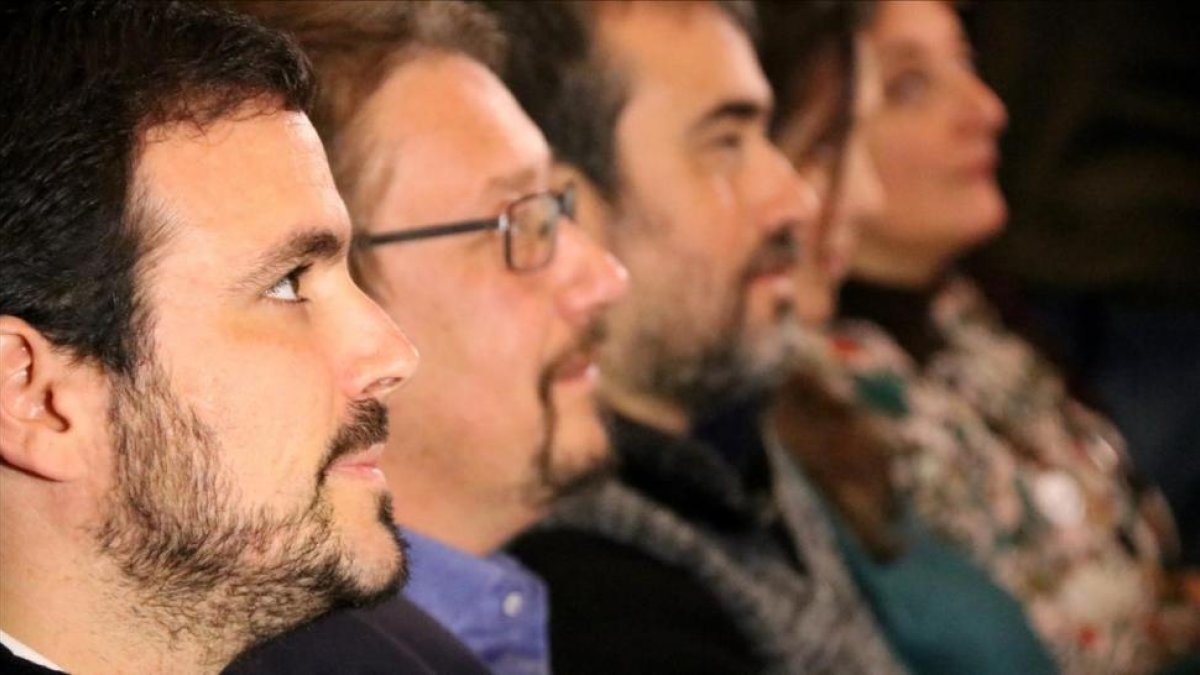 Alberto Garzón y Xavier Domènech, en un mitin de Catalunya en Comú en Blanes-/ NÚRIA JULIÀ (ACN)