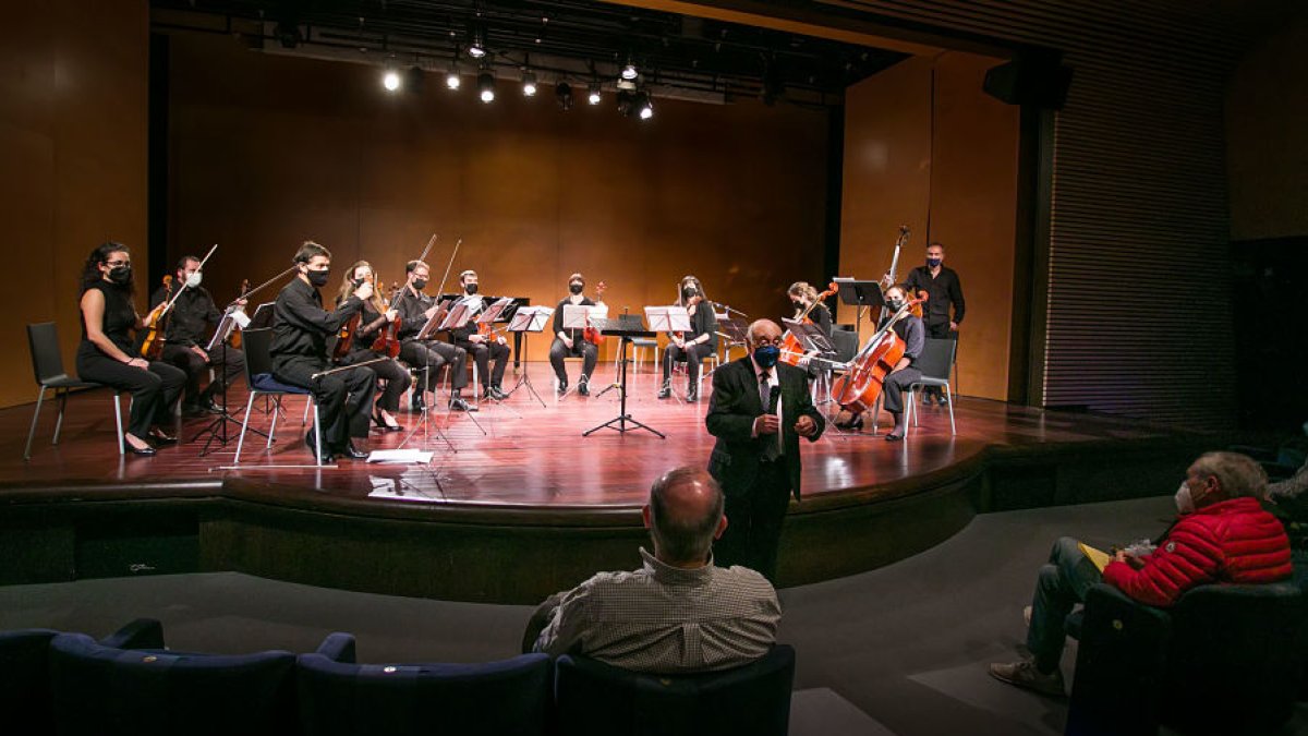 Presentación del Ateneo Musical de Burgos con la orquesta de Cámara "Camerata Gasteiz". TOMÁS ALONSO