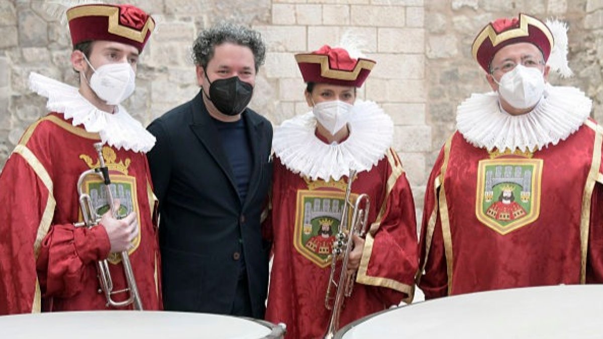 Acto Institucional de entrega del Título de Visitante Ilustre de la ciudad de Burgos al compositor Gustavo Dudamel. ICAL