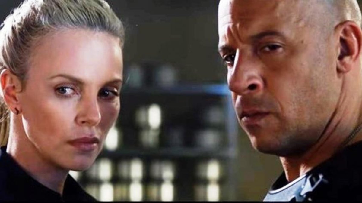 Charlize Theron y Vin Diesel, en una escena de 'Fast & Furious 8'.-