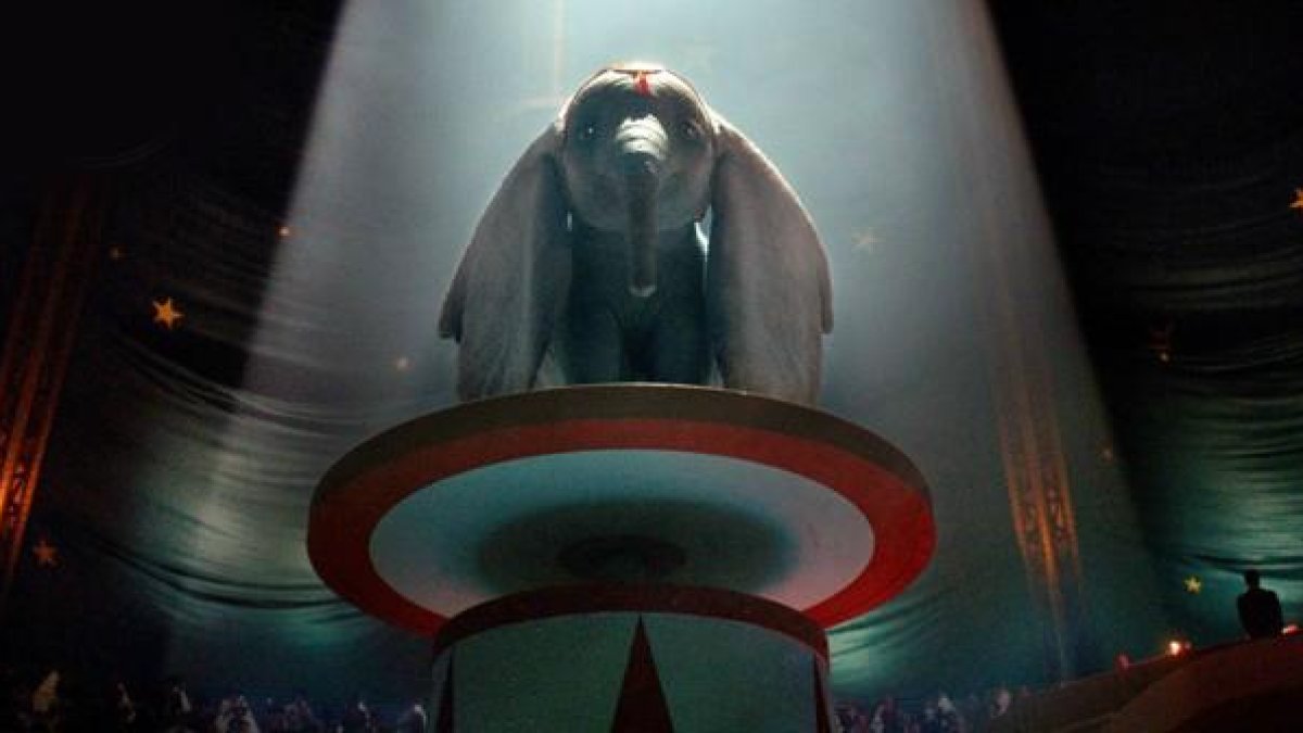 Primer tráiler oficial de Dumbo (2019) de Tim Burton para Disney.-/ DISNEY