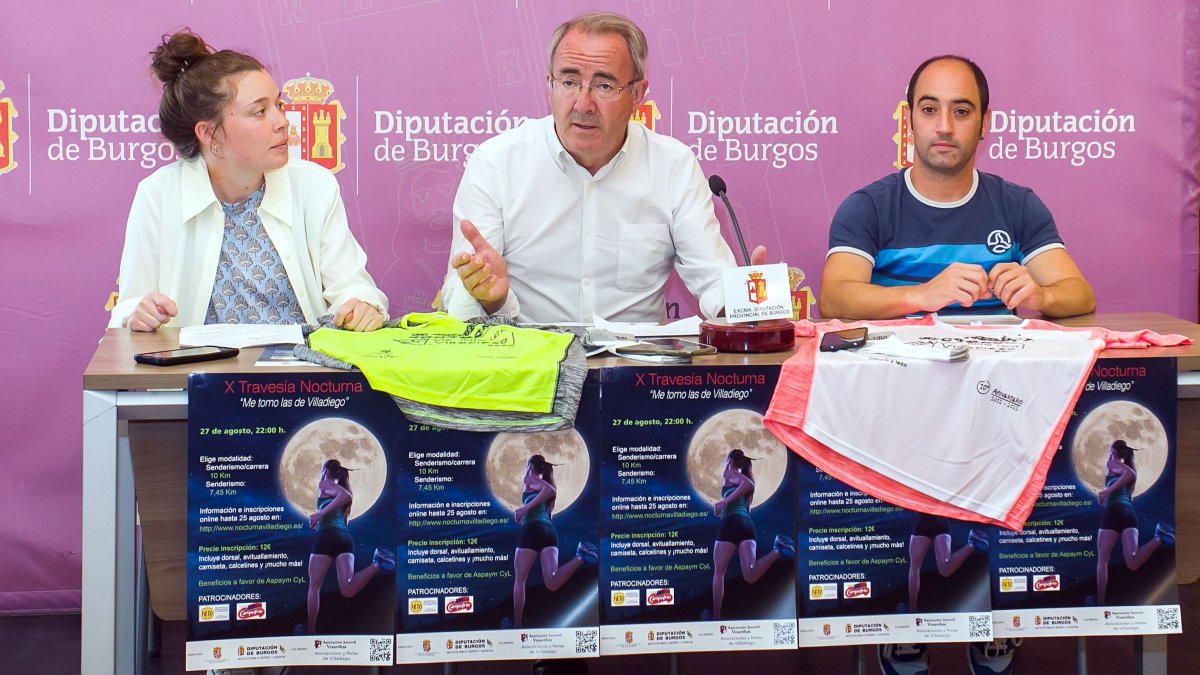 Ángel Carretón, alcalde de Villadiego, presidió la presentación del evento en la Diputación de Burgos. TOMÁS ALONSO