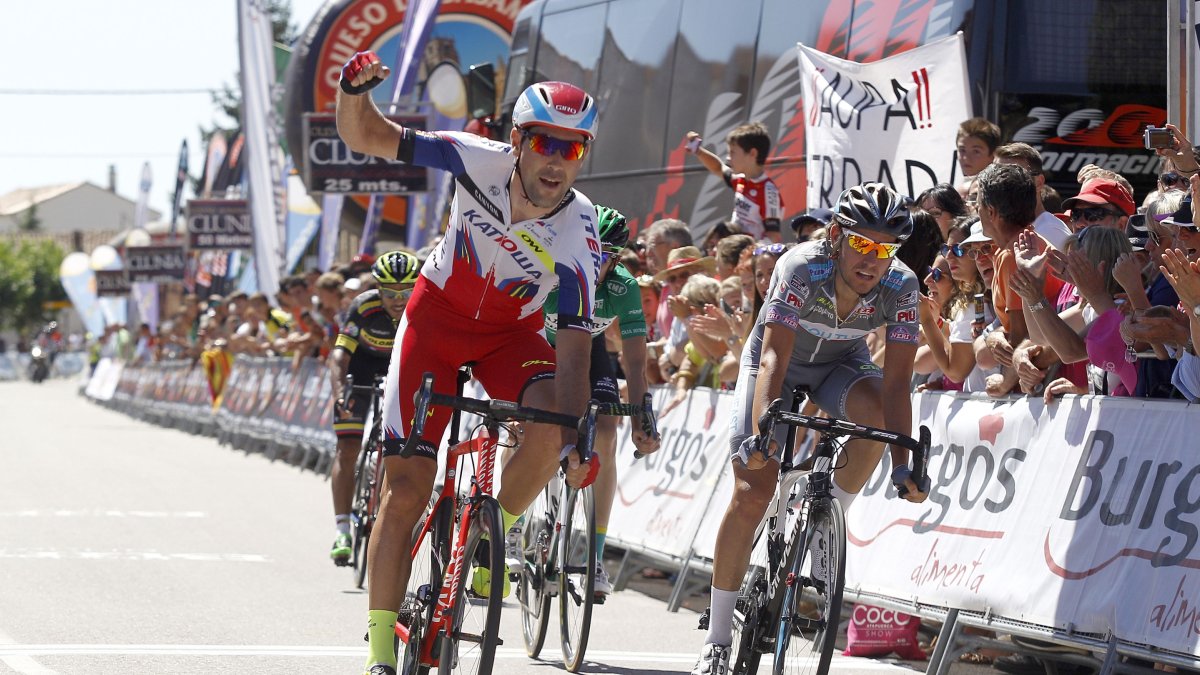 El ruso Isaychev (Katusha) fue el ganador de la última etapa de la Vuelta con final en Villadiego en 2015. SANTI OTERO