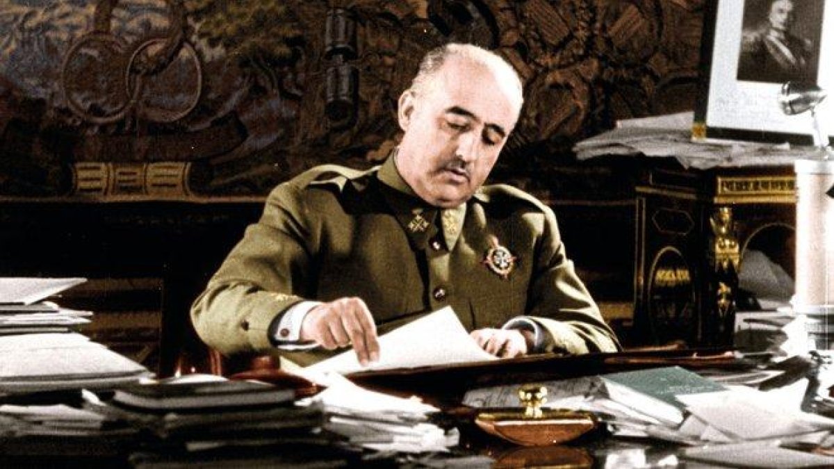 Francisco Franco, en la serie documental ’Franco. La vida del dictador en color’.-DMAX