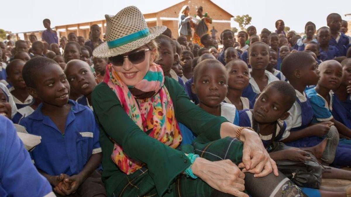 Madonna, en noviembre del 2014, en Malaui.-AFP / AMOS GUMULIRA