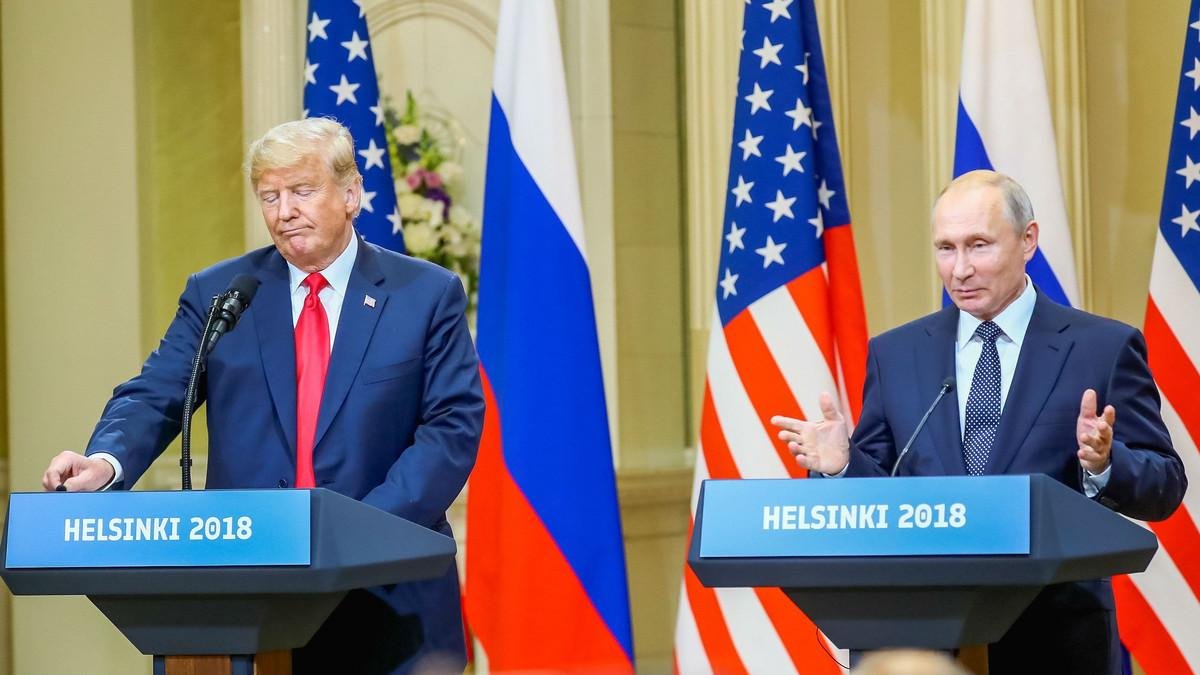 Trump y Putin, este lunes, en el Palacio Presidencial de Helsinki. /-EFE / MAURI RATILAINEN
