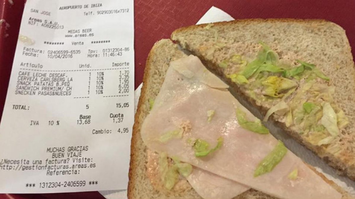 El "sandwich premium" que Azilef Speers denuncia en su Facebook.-