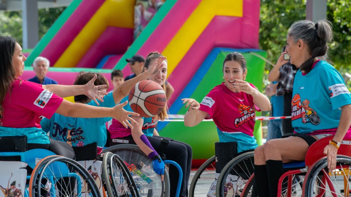 BSR Cantabria promueve el baloncesto y otros deportes con la inclusión como seña de identidad.
