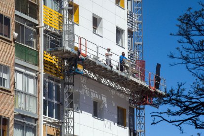 El sector de la construcción es el único que tiene más ocupados. Gana en el primer trimestre del año 1.100 trabajadores.