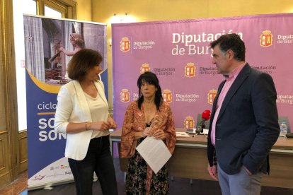 Cristina Merino, Inmaculada Sierra y Fernando Gómez en la presentación del ciclo 'Soledad Sonora'