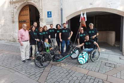 Presentación del proyecto 'Sobre Siete Ruedas' de Cocemfe Burgos.