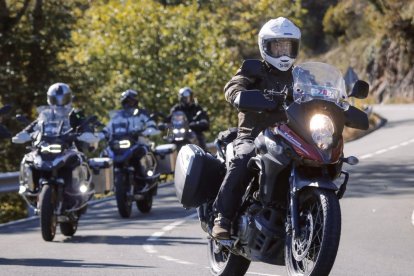 Motoristas en la tercera edición de Burgos RoadBook.