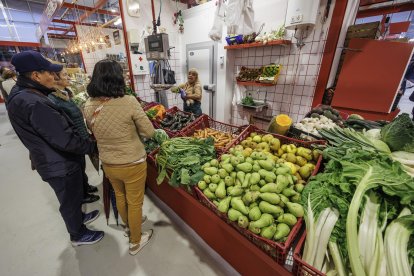 La inauguración de la instalación contó con numerosos clientes.